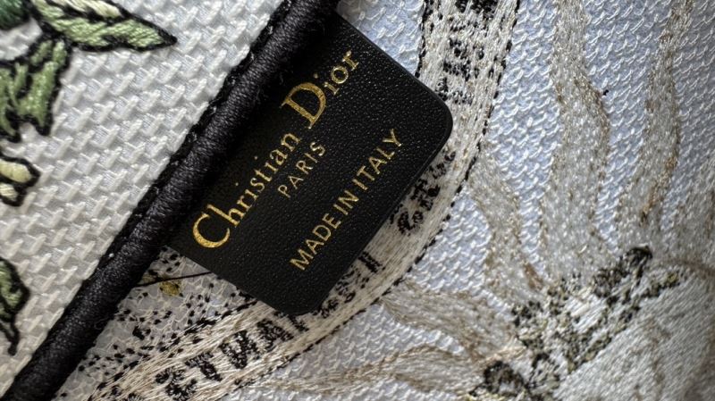 Christian Dior Shopping Bags